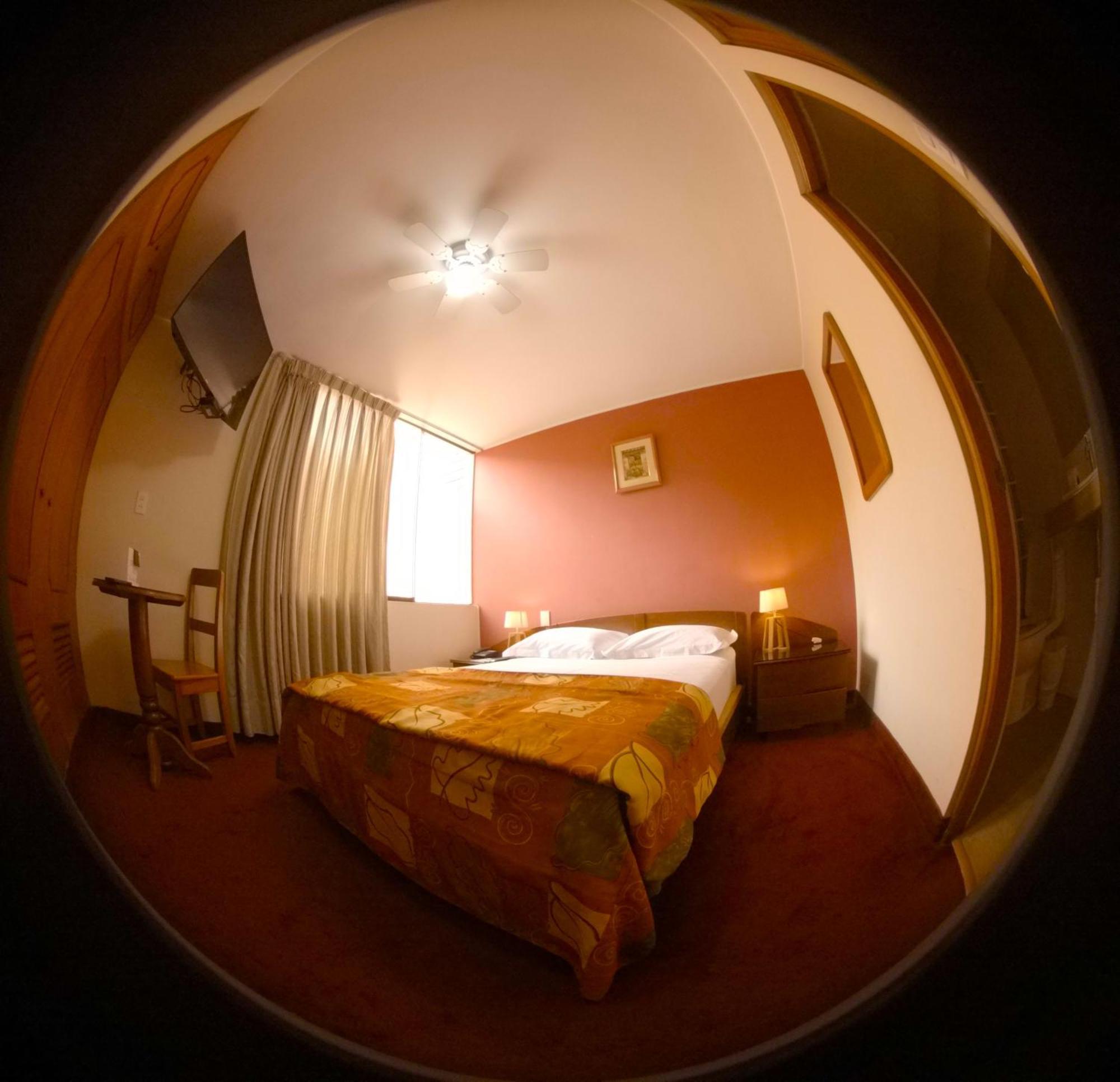 Hotel La Molina Lima Buitenkant foto