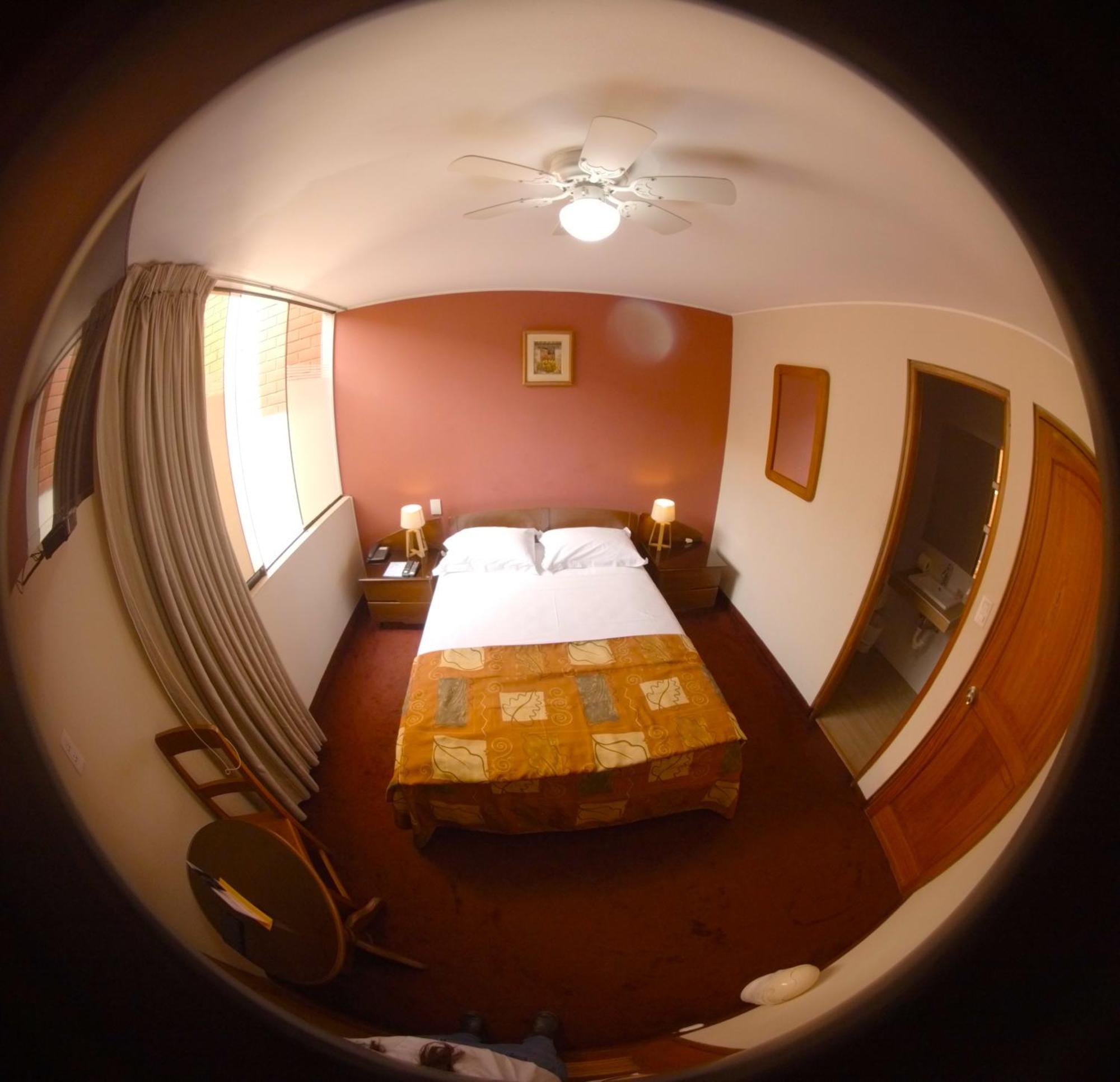 Hotel La Molina Lima Buitenkant foto