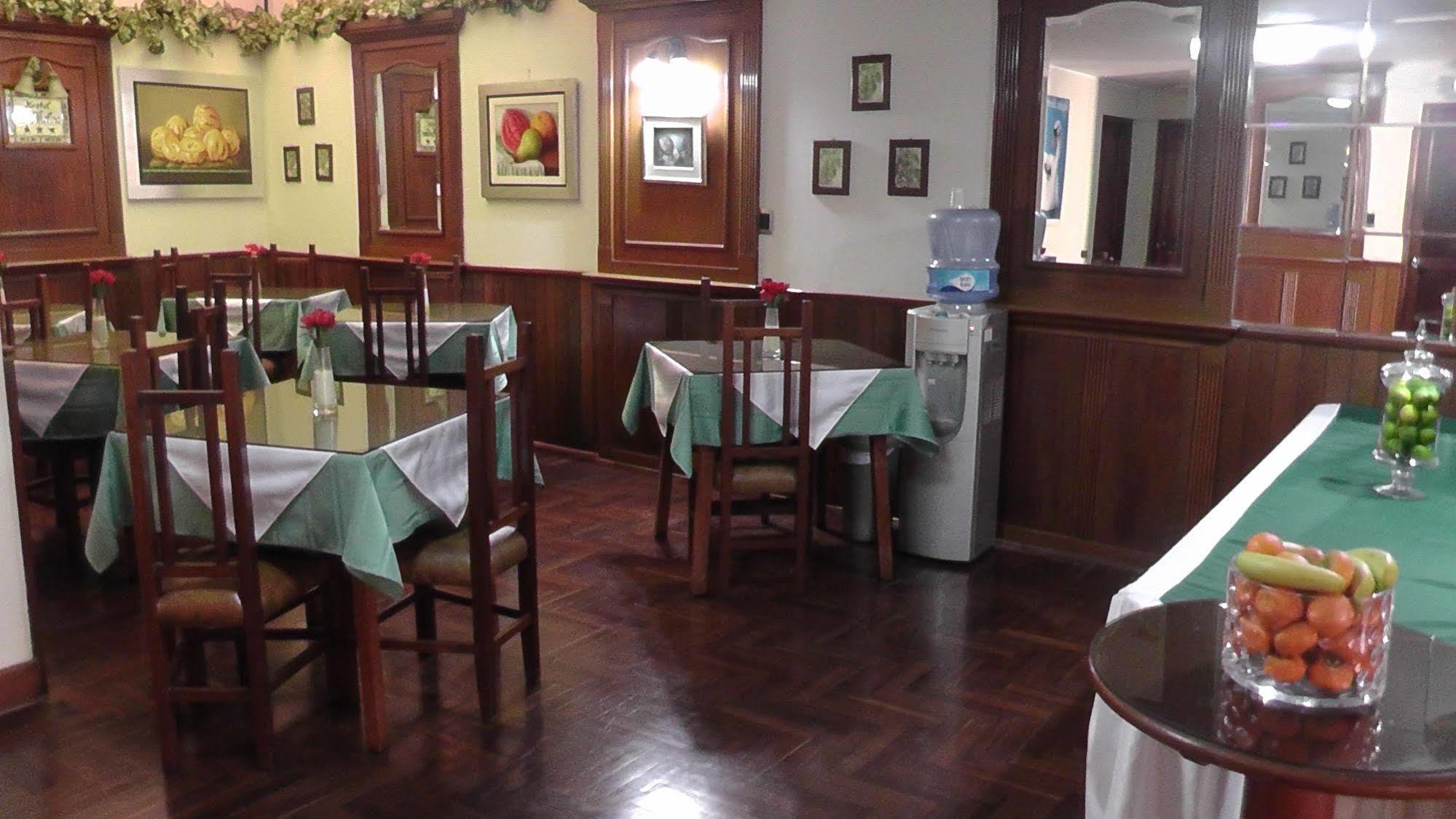 Hotel La Molina Lima Buitenkant foto